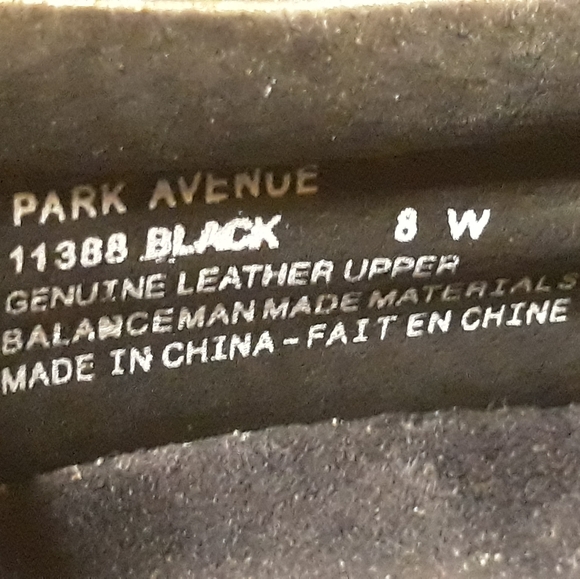 P.W. Minor Black Leather Orthopedic Mary Janes - Women's Size 8W Shoes - Picture 6 of 10